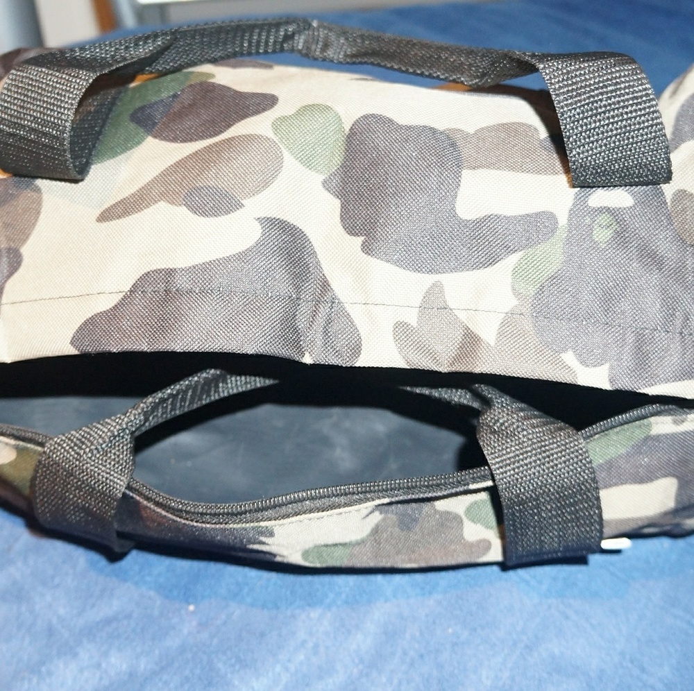 Bape duffle - Picture 2 of 5